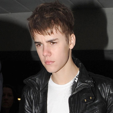 Justin Bieber vous le pr�ferz avec ou sans m�che