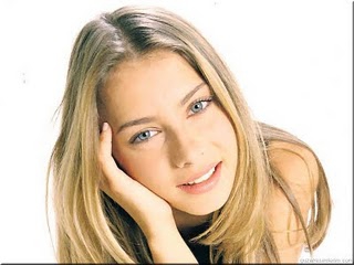 mon  dieu mon dieu aide moi par ce que elle est tre belle laila