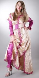 un magnifique caftan