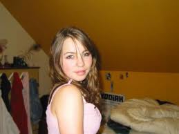 En-dessous c'est moi.