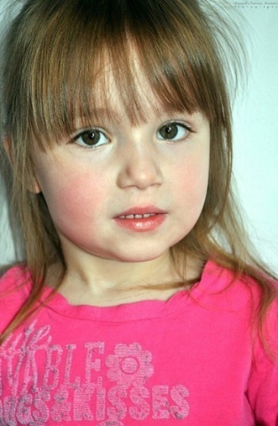 jazmyn ( la petite soeur de Justin ) 