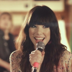 Aimez-vous  cette chanteuse ?