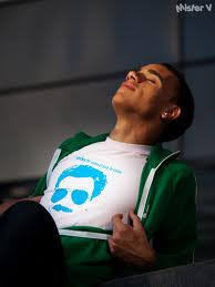 Mister V Ado promteur...