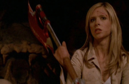 voici Buffy qui va commencer vraiment a se battre contre les vrai vampires!!!