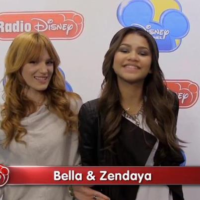 Bella+Zendaya(ou zen)=...