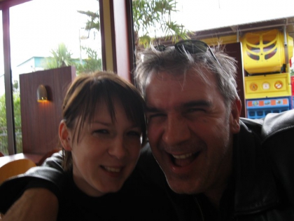 mon pere avec une autre grande seur