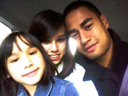 moi Thoma et Aurore ma soeur