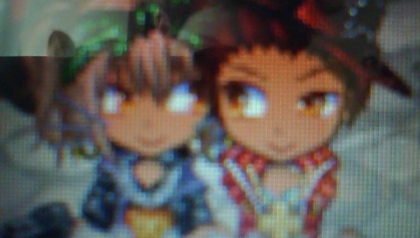 Le coup de Foudre Passe dans nos Yeux !!