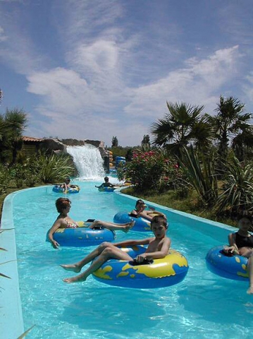 c'est une piscine geniale