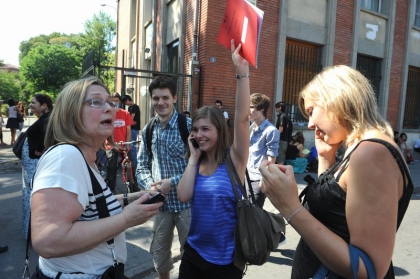 JE CONNAIT PAS MES ELLE SONT  NOUVELLE