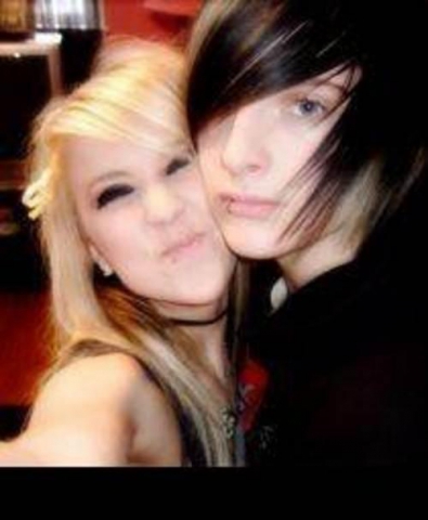 moi(ENRIQUE)+elle(AMELFLIKA)