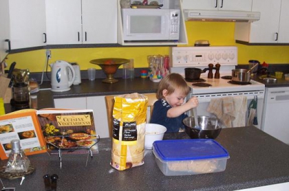 she's on kitchen....ENRIQUE....