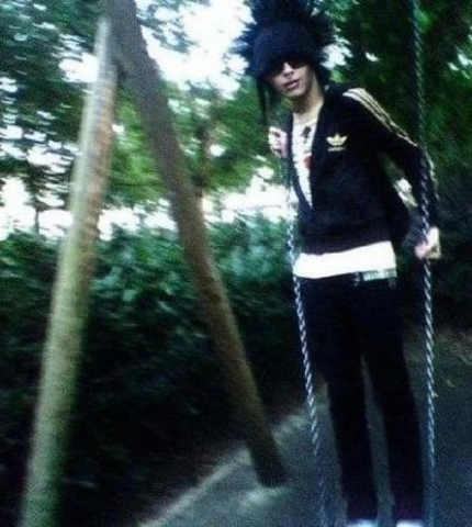 me ...BO-mEc-ENRIQUE...