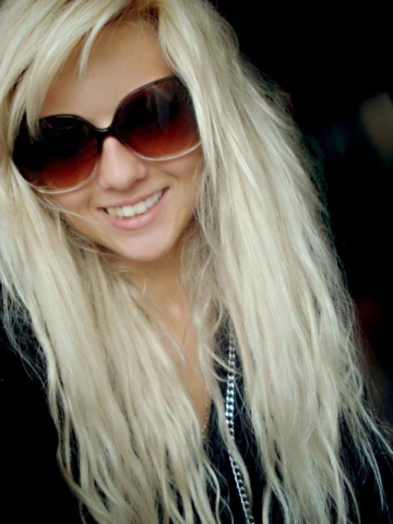 mWa mo0n siSi.....-XD-