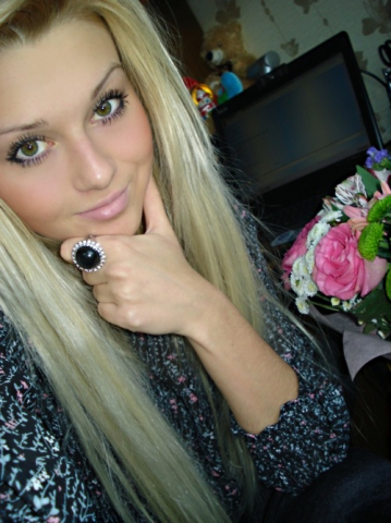 mWa mo0n siSi.....-XD