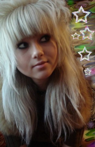 mWa mo0n siSi.....-XD