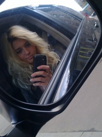 mWa mo0n siSi.....-XD-