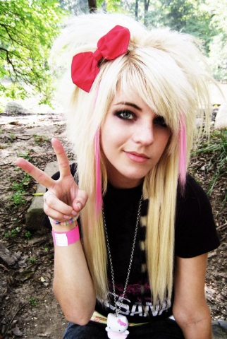 MOI JE SUIS NOUVELL ICI